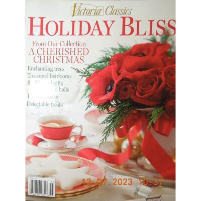 VICTORIA CLASSICS holiday bliss CHERISHED CHRISTMAS timeless decor HARVEST