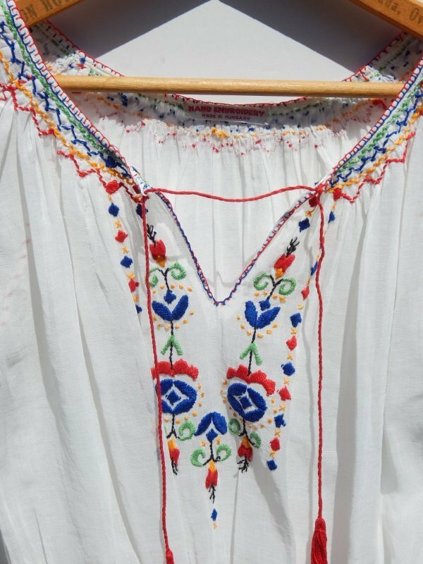 VINTAGE 30's/40's HUNGARIAN TOP ~ White Cotton Ba… - image 5