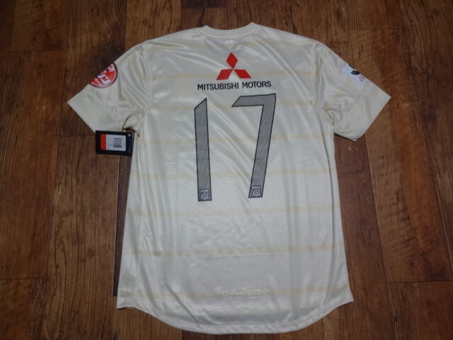 Urawa Red Diamonds Reds Jersey Shirt 100% Original Size L