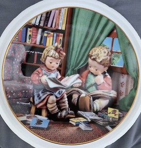 M J Hummel “ Budding Scholars “ Plate 