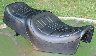 MINT 1982 YAMAHA 920 VIRAGO SEAT - TAKE A L@@K - RARE VINTAGE FIND