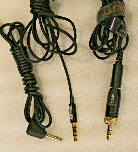 Azden WHX-PRO Camera-Mount Wireless Handheld Microphone System Extra Transmitter - Picture 10 of 11