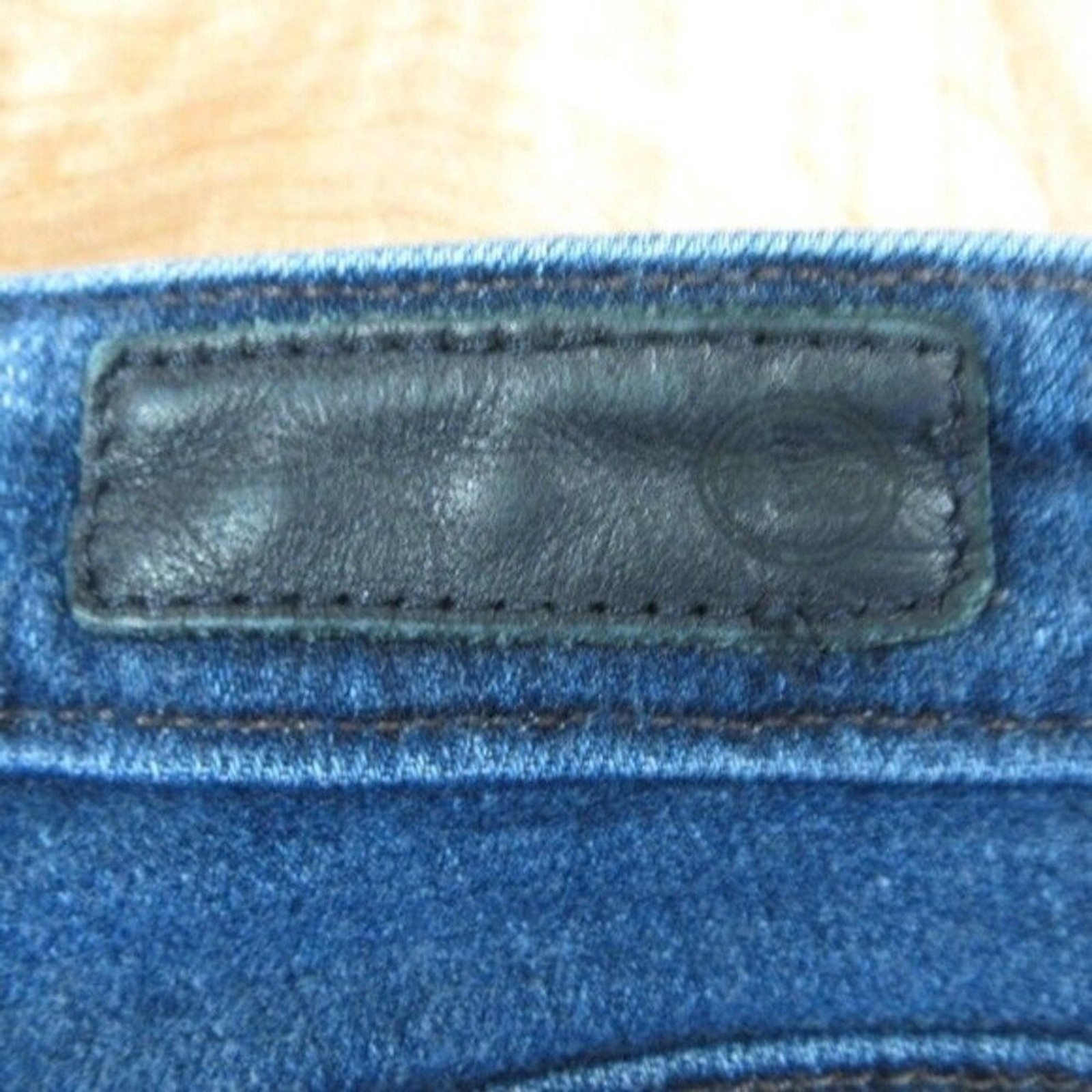 AG ADRIANO GOLDSCHMIED The Prima Mid Rise Cigarette Leg Denim Jeans Sz 30 (31.5) thumbnail 6