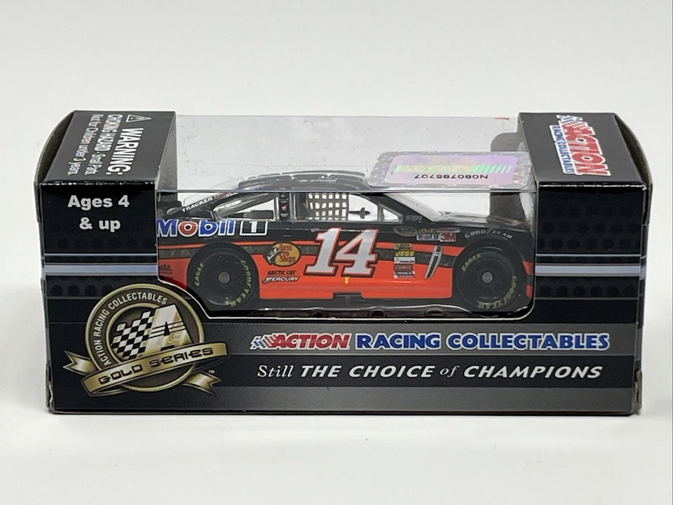 Литая модель NASCAR Тони Стюарта No14 2013 Bass Pro Shops Chevrolet масштаб 1:64 - Изображение 3 из 4