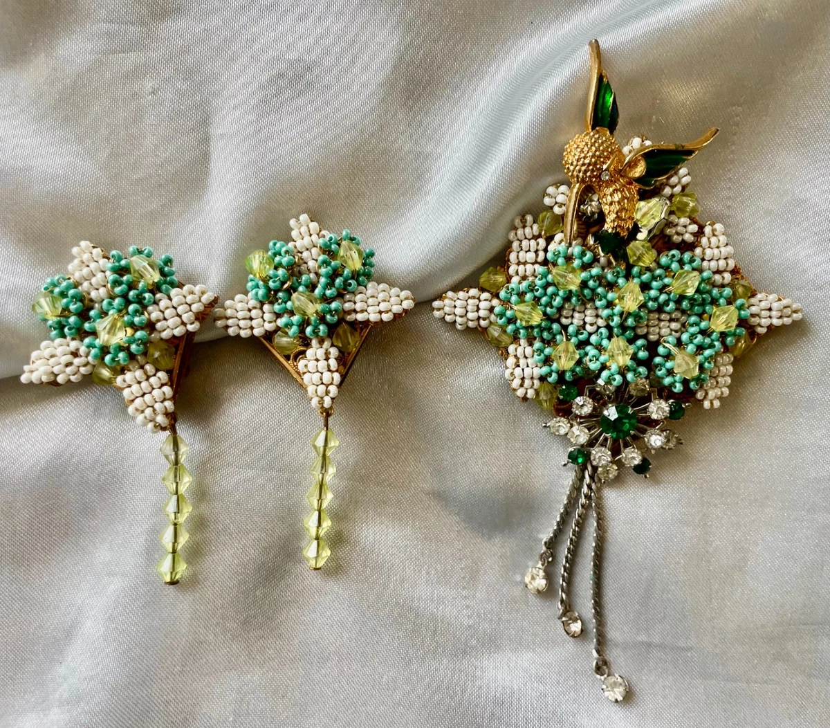 Stanley Hagler N.Y.C. Fashion Signed Vintage & Antique Brooches
