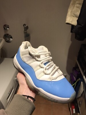 Jordan 11 Retro University Blue (2017) US8 EU41