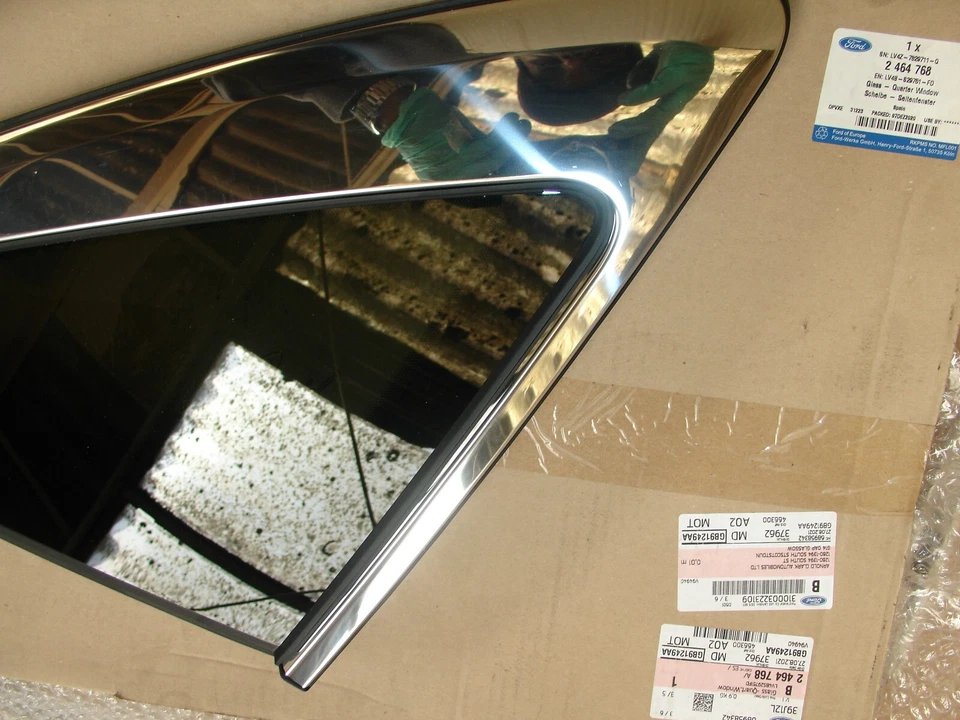 2464768 Rear Quarter Glass for Ford Kuga Mk3 - Image 4 of 4