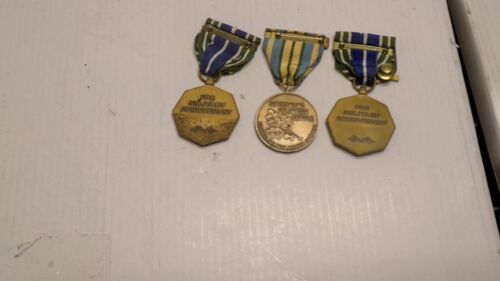 3 Vintage Military Achievement Bronze Medal U.S. This We'll Defend 1775 geprägt - Bild 2 von 2