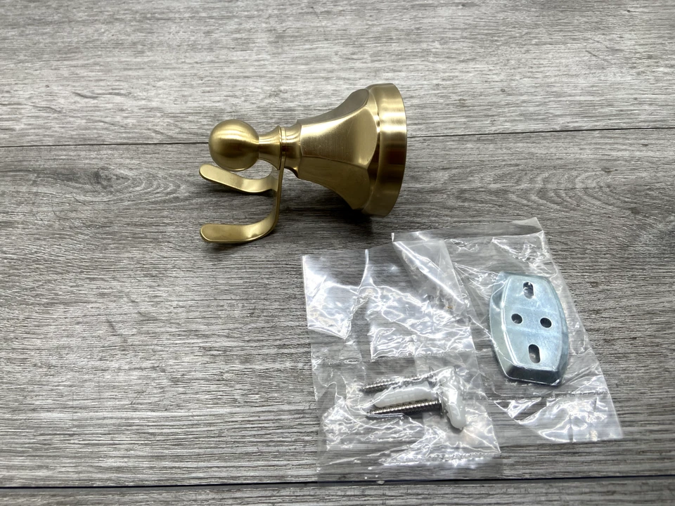 Gancho para bata metropolitana Kingston de latón BA4817 - latón Foto 3 de 3