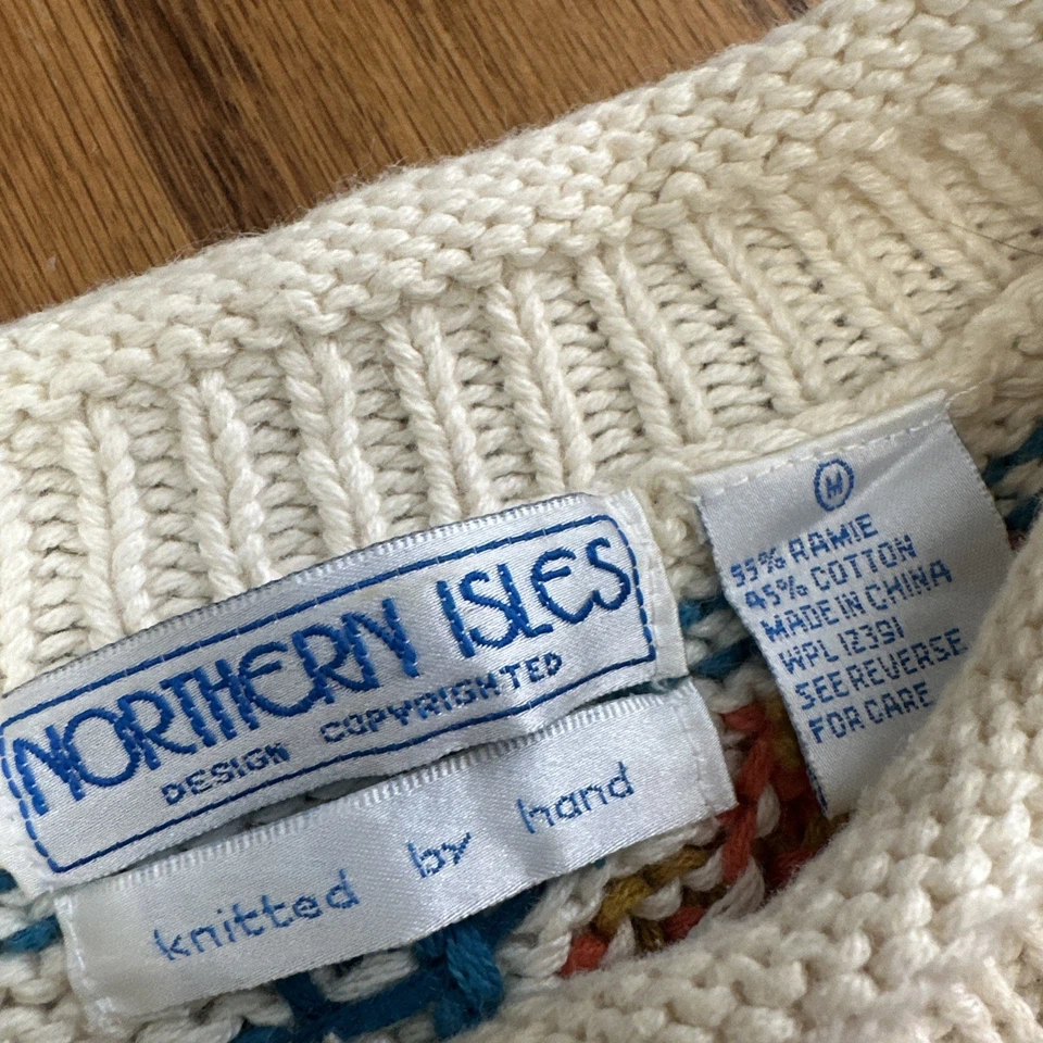 Vintage Women’s Northern Isles Hand Knitted Pullover Sweater Grannycore Kitsch M - Image 3 of 4