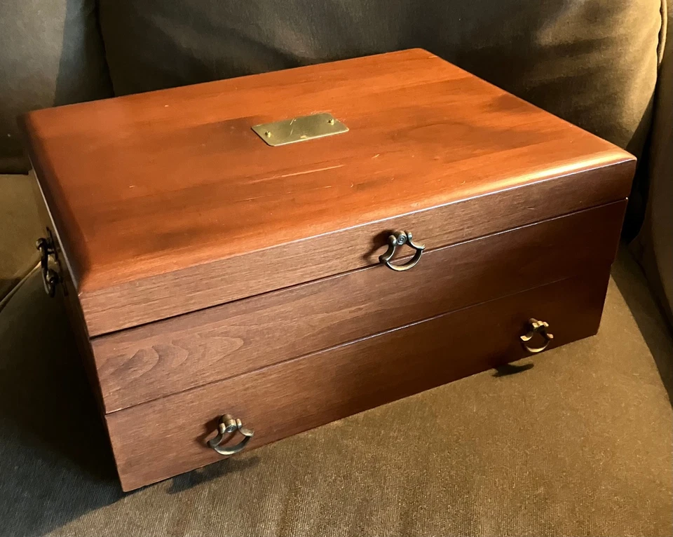 Reed & Barton Anti-Tarnish Wood Silverware Flatware Eureka Storage Chest BEAUTY - Image 2 of 4