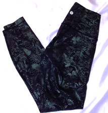 New Women's Lululemon Wunder Under Tight 25" - Black Floral Foil - Size 2