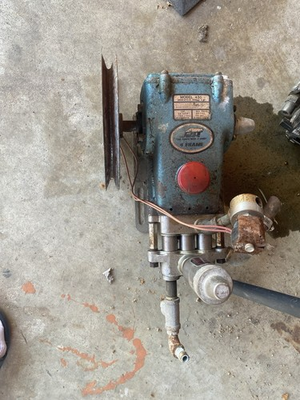 #ad CAT PUMPS 4 FRAME Model 430 1000PSI MAX 1040 RPM $240.00