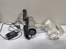 JVC GR-SXM250U Super VHS-C Camcorder 600x Video Camera W/ Battery Parts Only