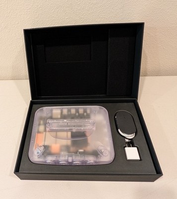Analogue 3D Console - Limited Edition Funtastic Clear (MINT)