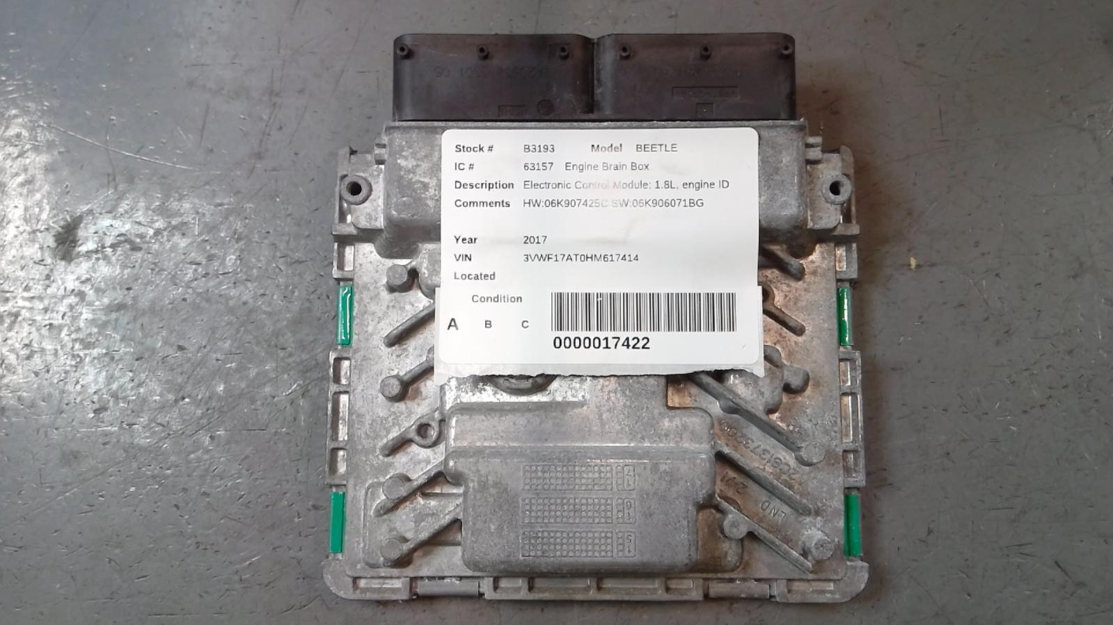 VOLKSWAGEN BEETLE Engine Control Module; 1.8L HW:06K907425C SW  