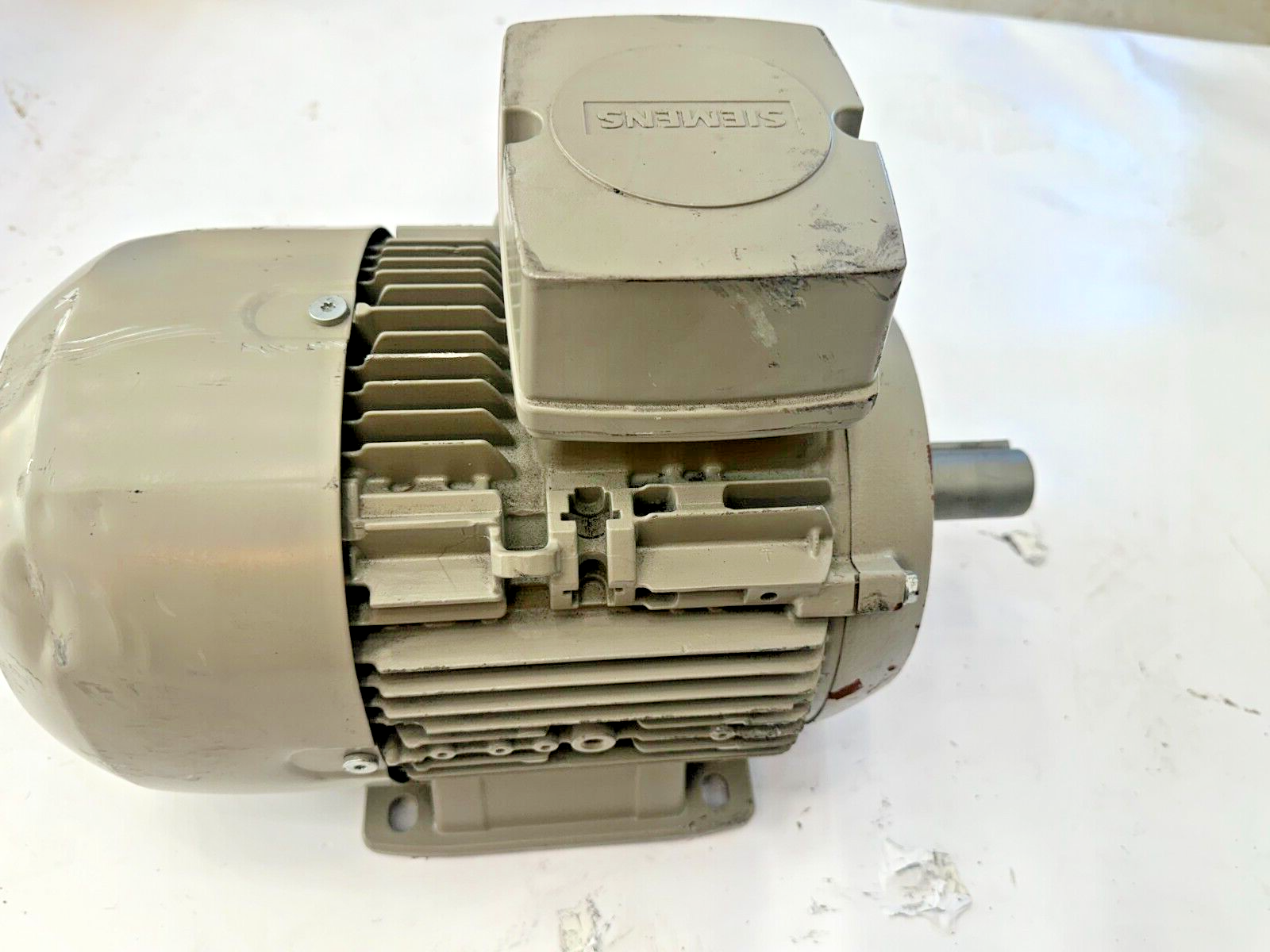 Foto 12 di 20