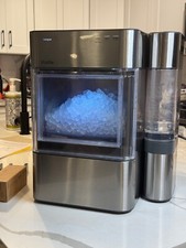 GE Profile Opal 2.0 Ultra 38lb Ice maker , Nugget Ice Production  Side Tank