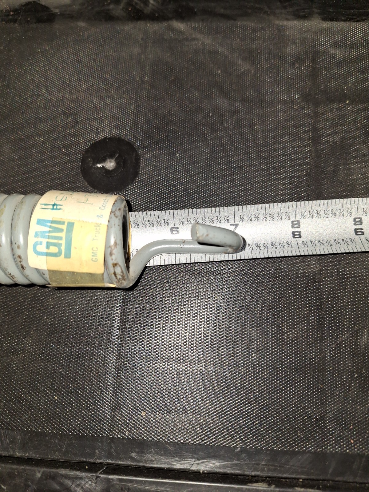 NOS GM CLUTCH PEDAL OVER CENTER SPRING 197378 C50 C60 MEDIUM DUTY