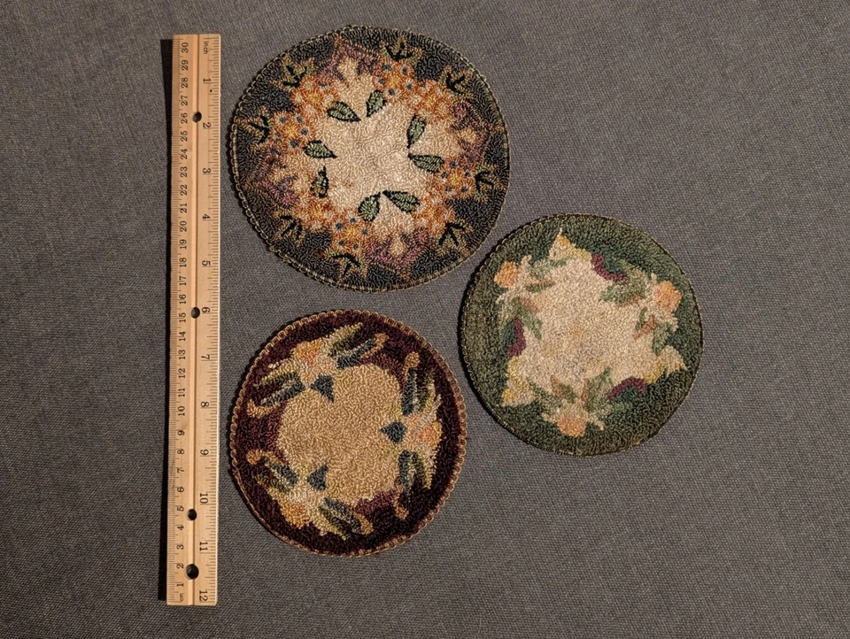 Set Of 3 Hand Tufted Dollhouse Rugs Made In Occupied Japan - Image 2 of 4