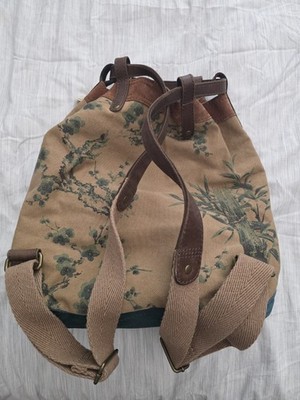 Lucky Brand Drawstring Zip Backpack canvas Tan Blue Floral  display picture 1