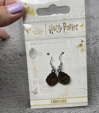 New Official Genuine Harry Potter Silver Plated Hogwarts Crest Earrings