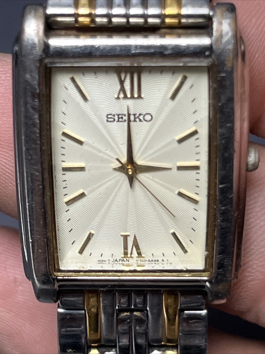 For Parts Vintage Seiko V701-5E30 R1 Men's Two-Tone Bracelet Dress