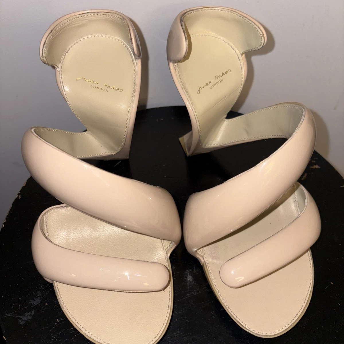 ジュリアン ヘイクス (Julian Hakes) Julian Hakes(ジュリアン・ヘイクス)」日本デビューのお知らせ | 株式