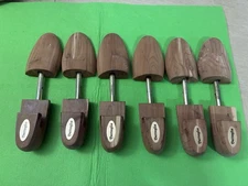 Battaglia Shoe Trees Cedar Wood Shoe Tree Keeper Stretchers Medium  3 Pairs