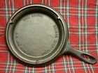 Vtg Wagner Ware Cast Iron Crepe - Ette Master Pan Skillet Sits Flat US Pat Pend