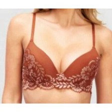 Frederick's of Hollywood Scallop Lace Beatrix Bra 36C