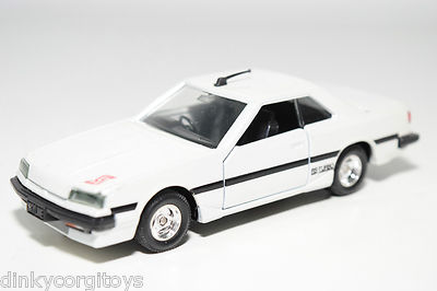 【新品】TOMICALIMITEDVINTAGEニッサンスカイライン2000RS 新品】TOMICALIMITEDVINTAGEニッサンスカイライン2000RS Takara