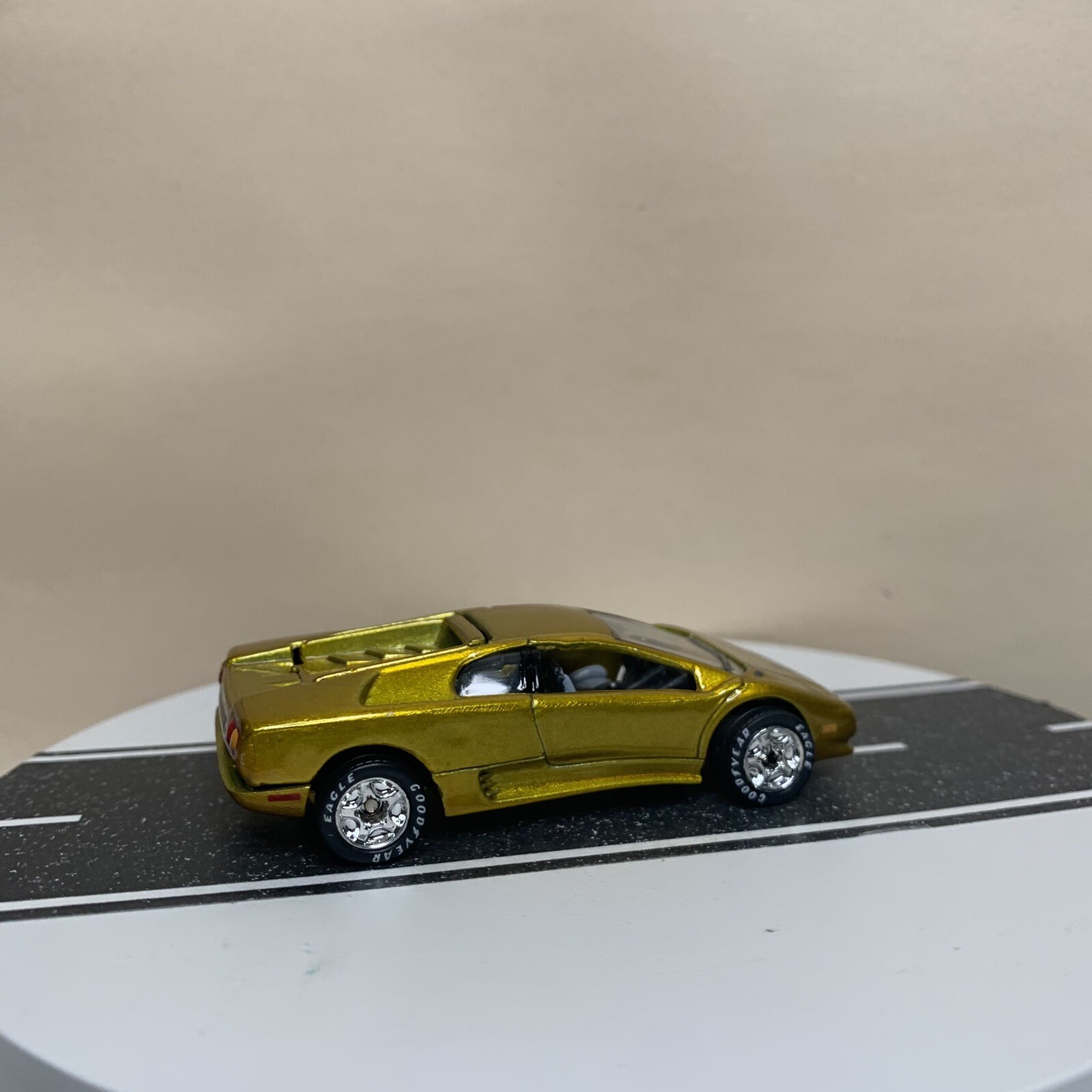 Picture 2 of 13