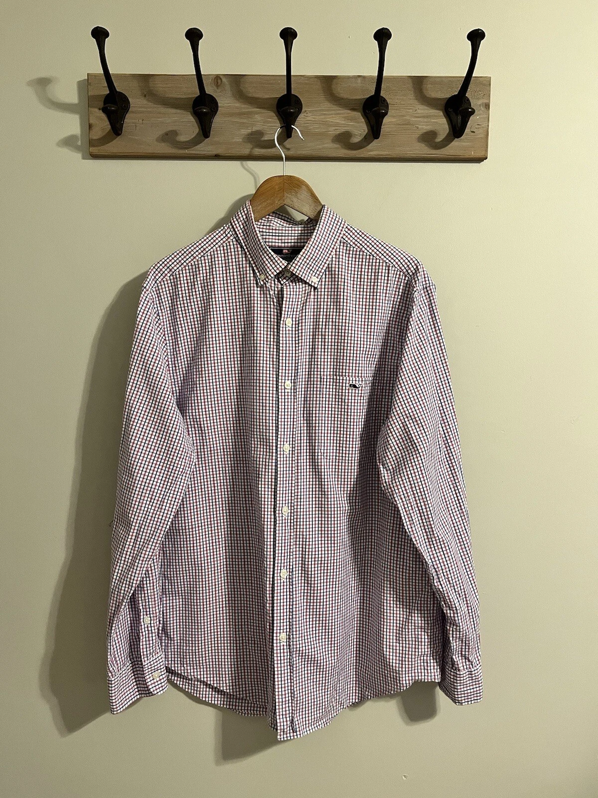 Vineyard Vines Classic Fit Tucker Shirt Large Blue Pink White Plaid Button Down
Opens in a new windo