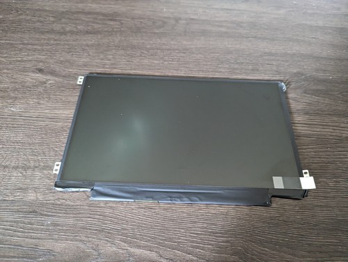 Innolux 11.6" 1366x768 HD 30pin Laptop Matte LCD Screen N116BGE-EA2 Rev.C1 - Picture 1 of 4
