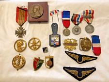 lotto militaria francese medaglie distintivi decoration francaise