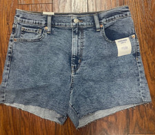 Denizen Women's by Levi's Vintage High Rise 3" Cutoff Shorts 2
