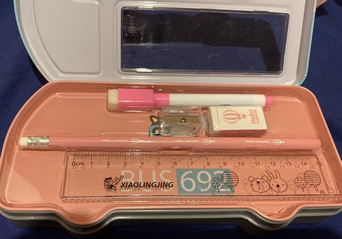 Pink unicorn pencil case with pencil eraser - Picture 3 of 3