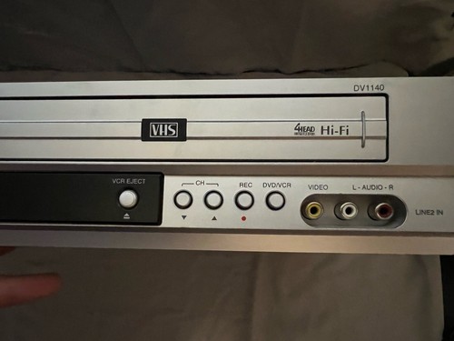 GO VIDEO DVD VCR DV 1140 Combo Player VHS Recorder TESTED - Picture 12 of 12