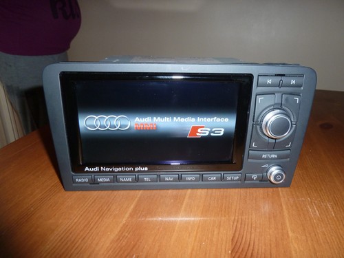 RNS-E AUDI A3, S3 Navigation MEDIA CHROME. SATNAV, DVD 2013 MAP ... - Picture 2 of 6