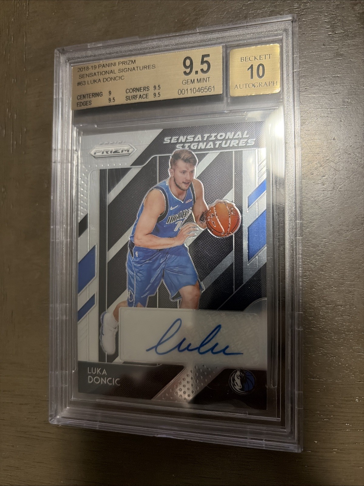 Luka Doncic 2018-19 Panini Prizm Sensational Auto RC BGS 9.5 10 Lakers GEM MINT