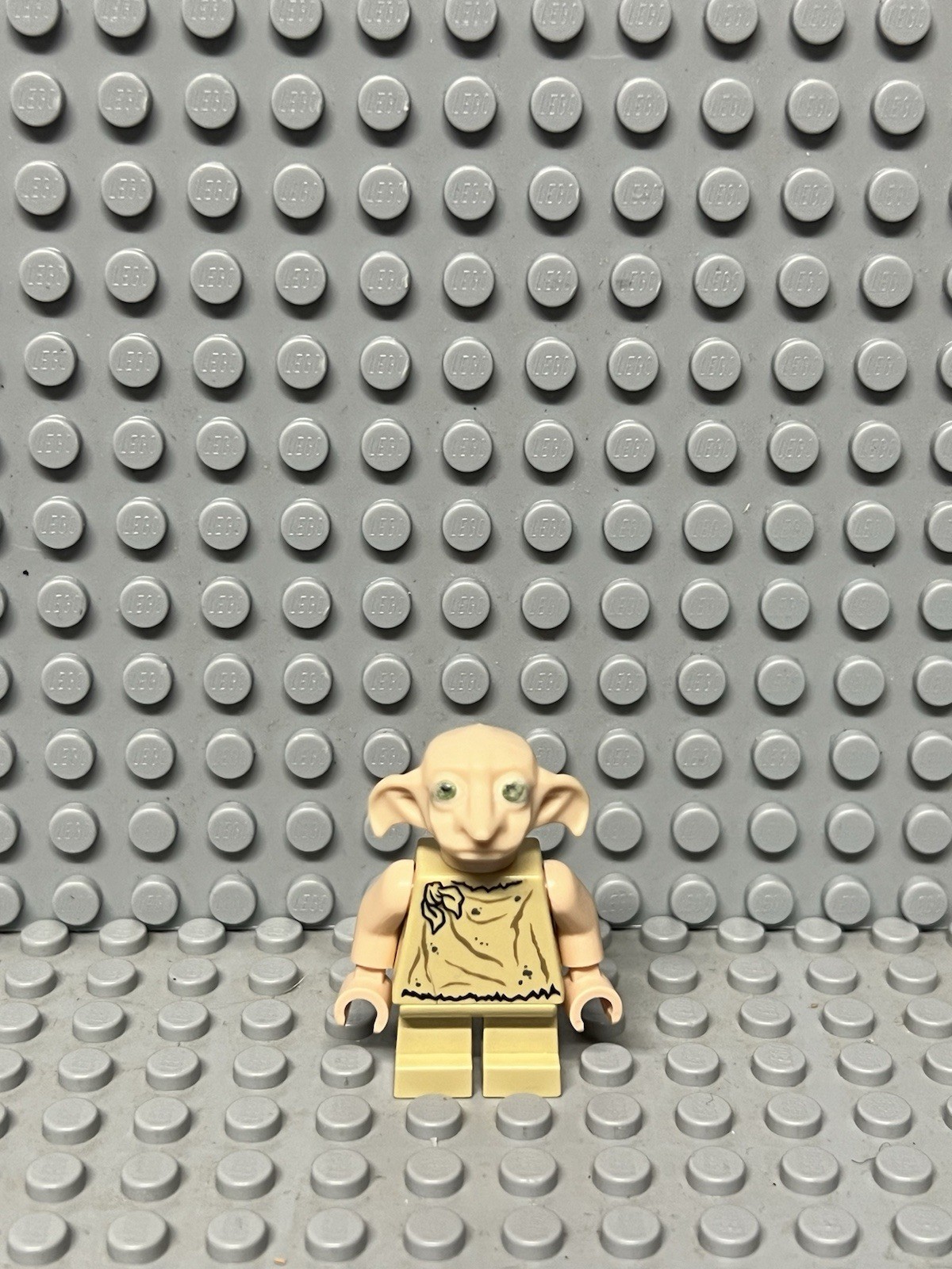 LEGO Harry Potter Dobby Minifigure with Faded Eyes Collectible