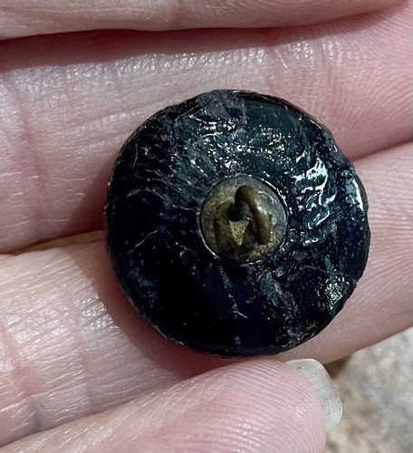 VTG Antique Victorian 3/4” Black Glass Picture Button Church / House Trees F28 - Picture 5 of 5