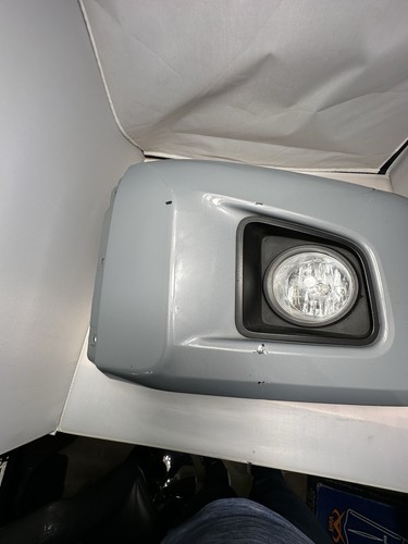 14-21 OEM TOYOTA TUNDRA TRD PRO FRONT PAS Right SIDE BUMPER END cover w fog - Picture 5 of 10
