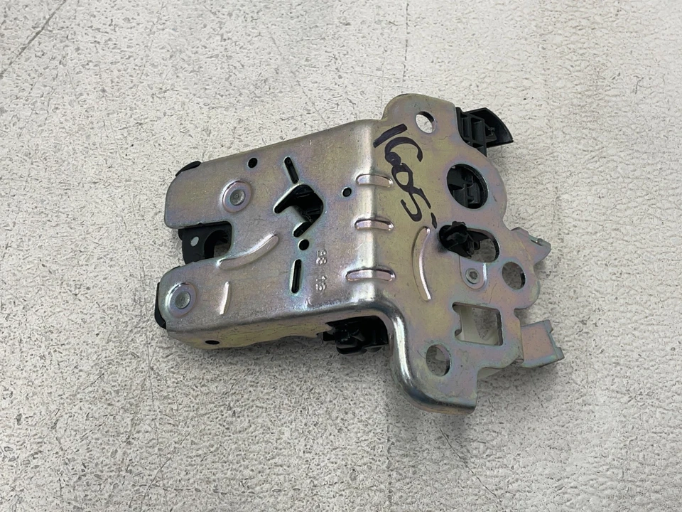 12 13 14 15 Audi S7 puerta trasera maletero escotilla bloqueo pestillo actuador 1605 OEM Foto 2 de 4