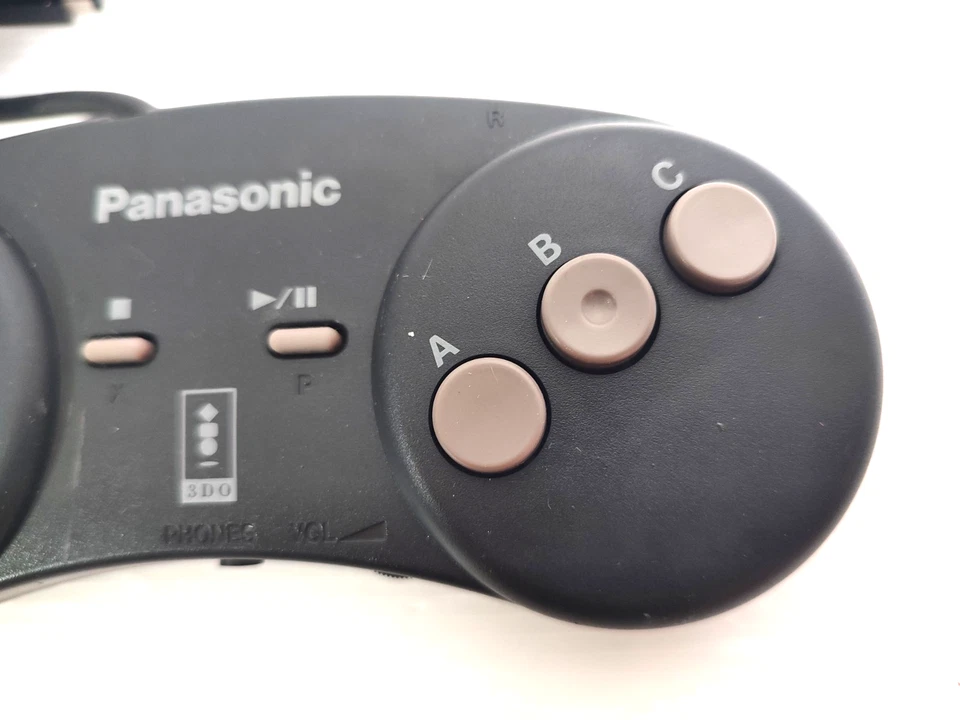 Panasonic 3DO REAL Control Pad model FZ-JP1X Controller Tested Japan - Image 4 of 4