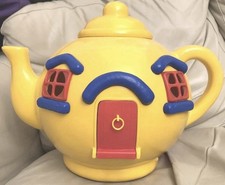 Other Vintage & Classic Toys & Games Bluebird Big Yellow Teapot 1981 Toy Playset