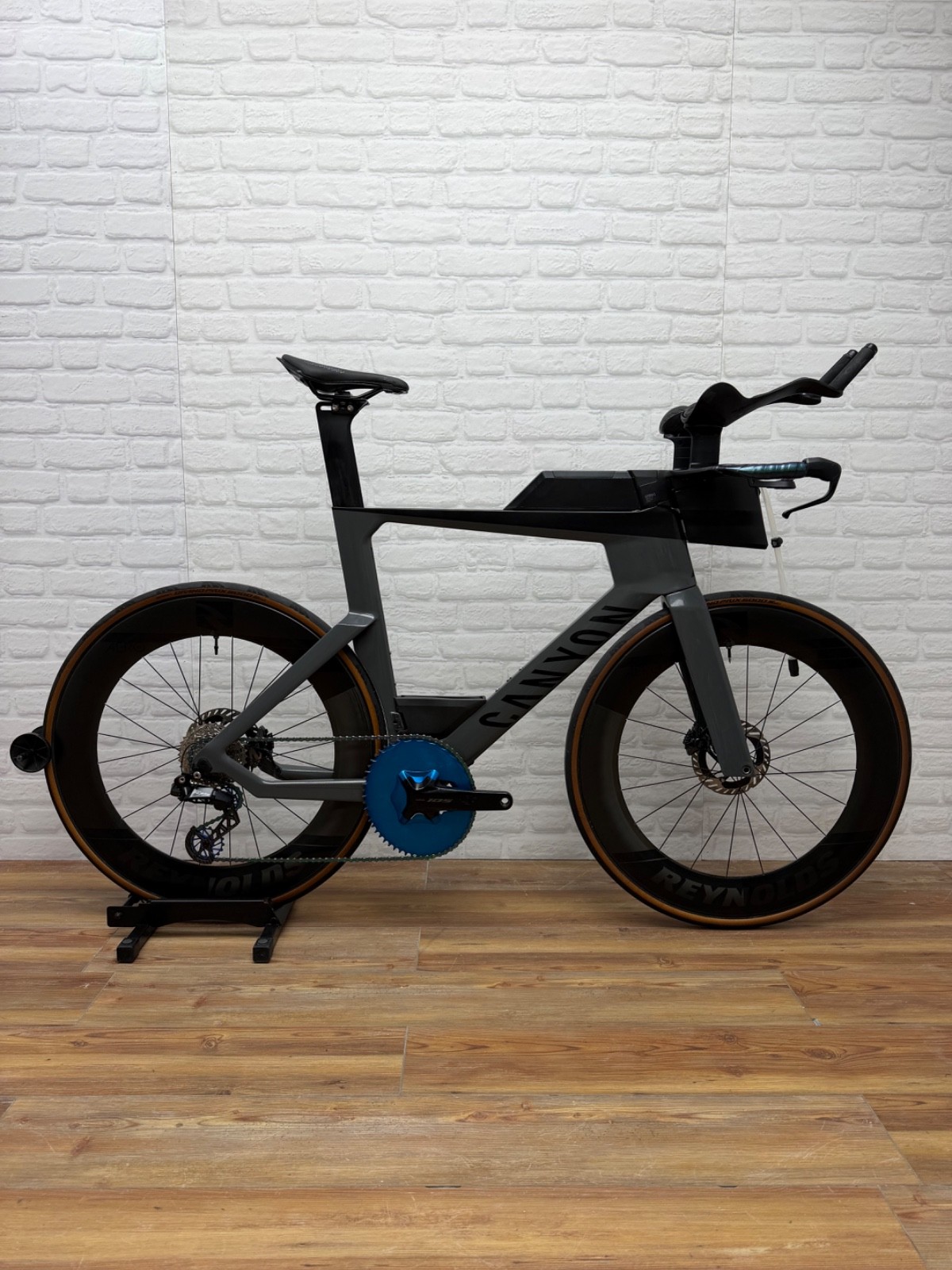 Canyon Speedmax CF Large Triathlon Bike