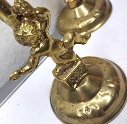 Set 2 piccoli portacandele antichi in ottone massiccio stile angelo/bambino stile art nouveau - Foto 7 di 10