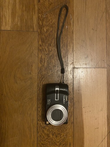 Panasonic LUMIX DMC-TZ3 7,2-MP-Digitalkamera. - Bild 1 von 3